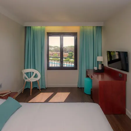 Hotel Les Jardins De Sainte-Maxime-3