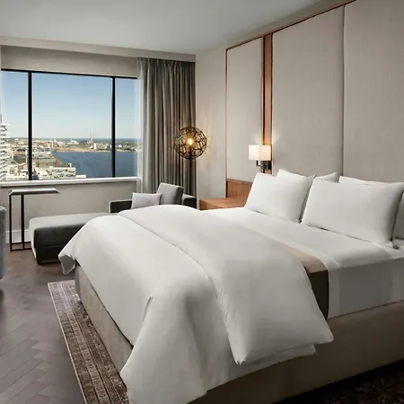 The Westin Harbour Castle, Toronto-3