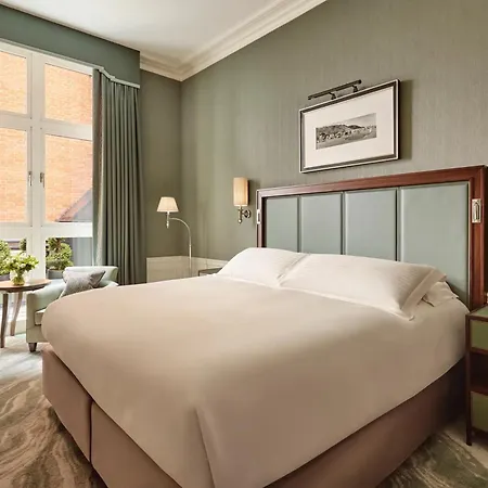 The Connaught, Maybourne-2