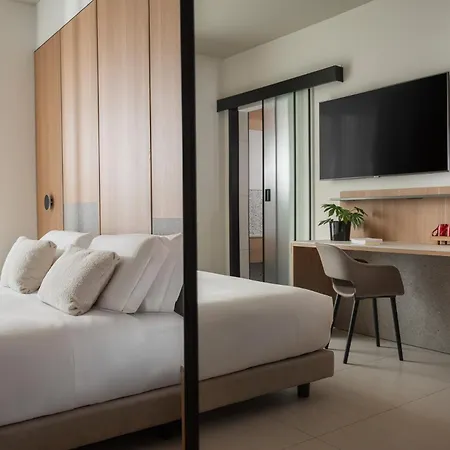 Aqua Hotel-3