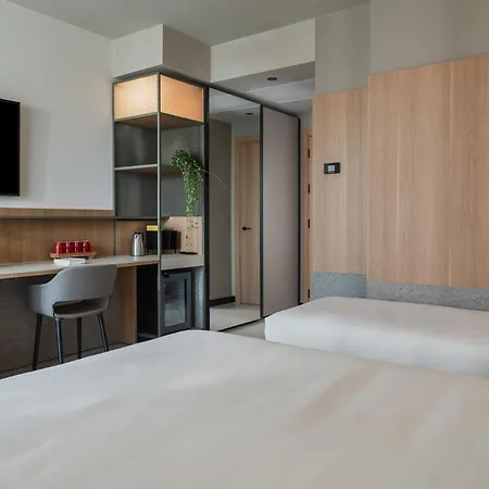 Aqua Hotel-3