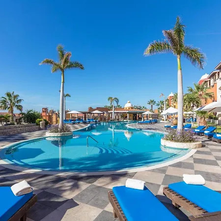 Hacienda Encantada Resort & Residences-3