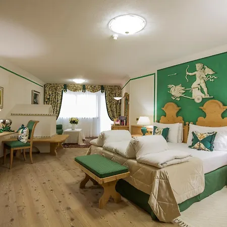 Hotel Sassongher - Preferred Hotels & Resorts-3