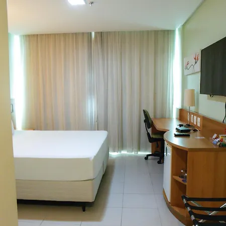 Comfort Hotel Manaus-2