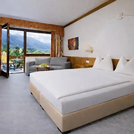 Wohlfühl&Genusshotel Felsenhof-2