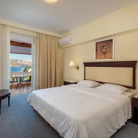 Crithoni'S Paradise Hotel-2