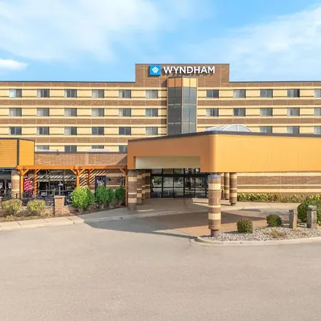 Wyndham Minneapolis South Burnsville-3
