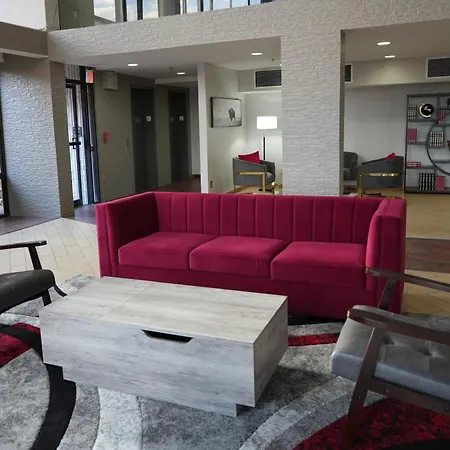 Ramada By Wyndham Tulsa Broken Arrow-2
