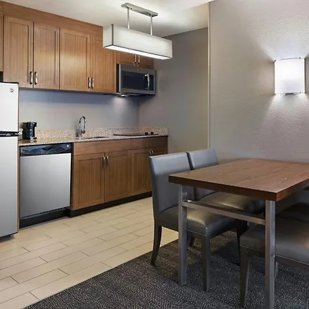 Courtyard By Marriott Sacramento Midtown-2