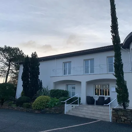 Les Criquets Hôtel Restaurant Spa-2