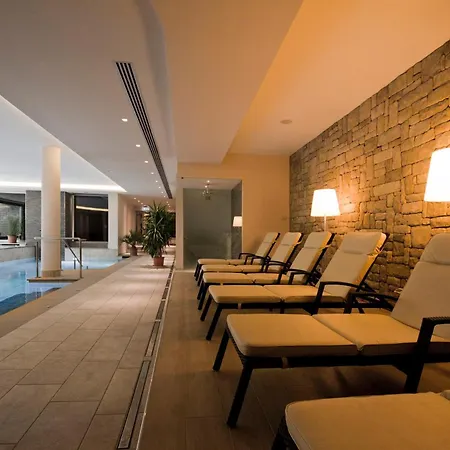Hotel Ambassador-2