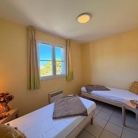 Lagrange Grand Bleu Vacances – Résidence Le Village des Aloès-2