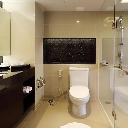 Le Meridien Phuket Beach Resort-2