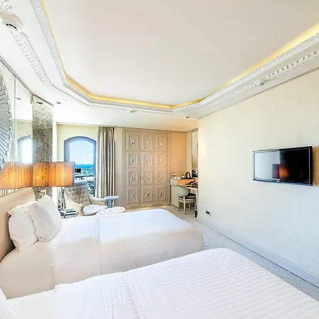 Wyndham Grand Istanbul Kalamis Marina Hotel-2