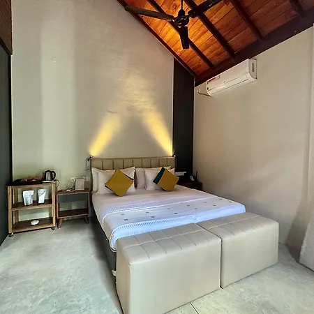 Palm Paradise Cabanas & Villas Beach Resort-2