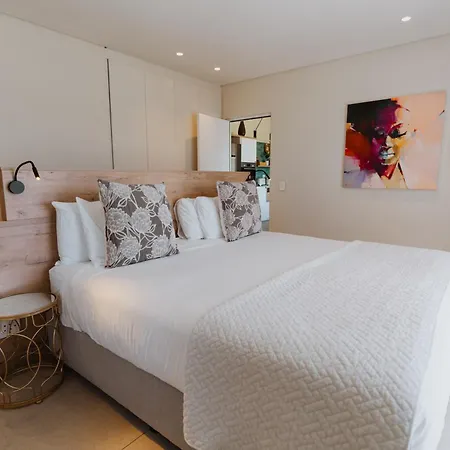 Sky Villa Boutique Hotel-3
