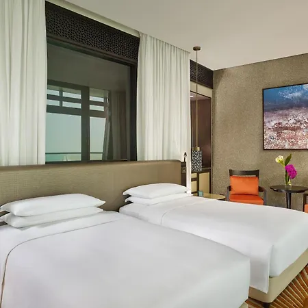 Grand Hyatt Abu Dhabi Hotel & Residences-3