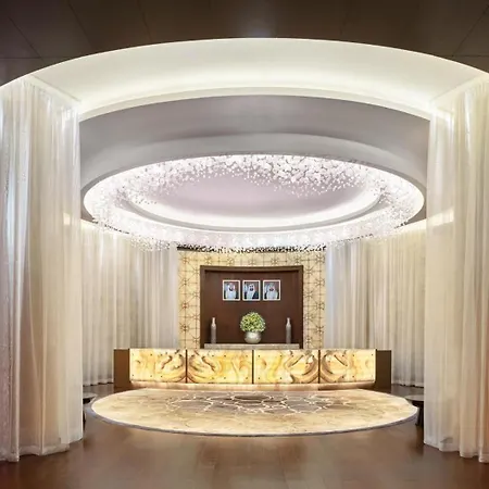 Grand Hyatt Abu Dhabi Hotel & Residences-2
