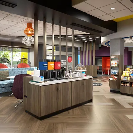 Tru By Hilton Madison East-3