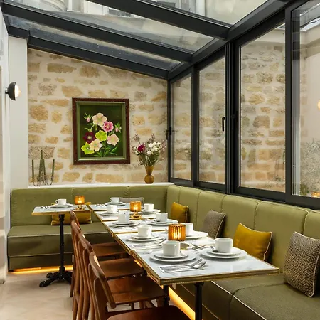 Almarine Eiffel Hotel & Spa By Malone-3