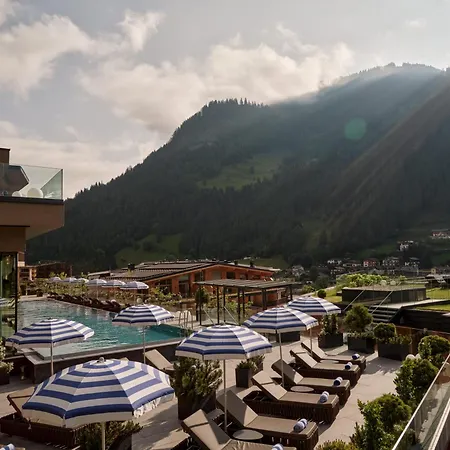 DAS EDELWEISS - Salzburg Mountain Resort-2