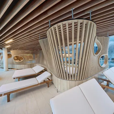 Aqua Dome 4 Sterne Superior Hotel & Tirol Therme Laengenfeld-3