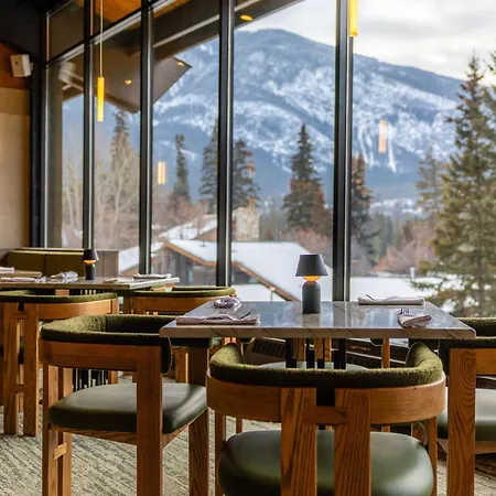 Banff Park Lodge-2