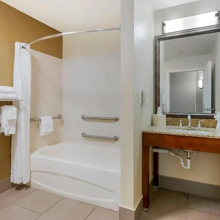 Comfort Suites Lady Lake - The Villages-2