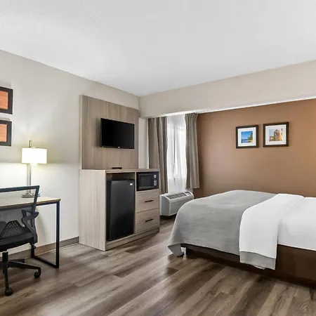 Quality Inn East Liverpool - Calcutta-2