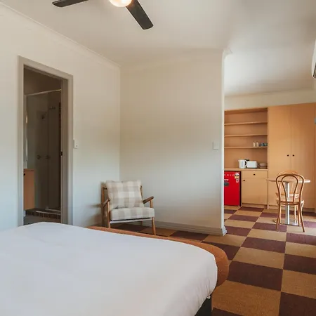 Hotel Allen-2