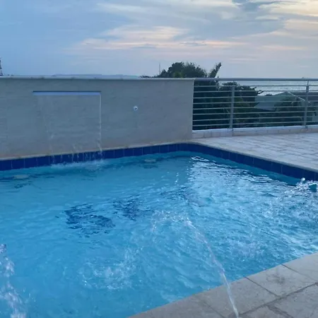 Sky View Hotel Tolu-2