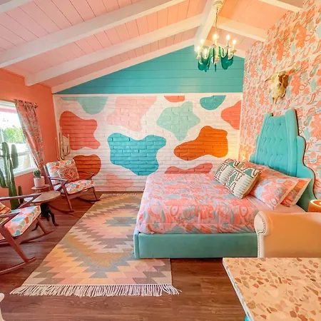 Trixie Motel-3
