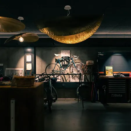 Adler Suite & Stube-3
