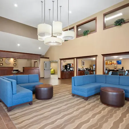 Comfort Inn & Suites Cincinnati Eastgate-3