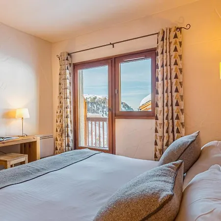 Hôtel Carlina by Les Etincelles-3