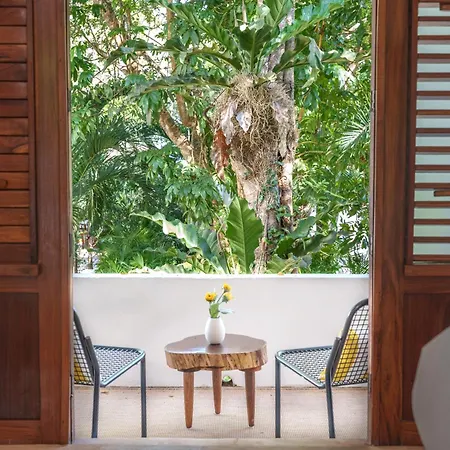 Mikasa Bacalar Hotel Boutique, Lagoon Front-3