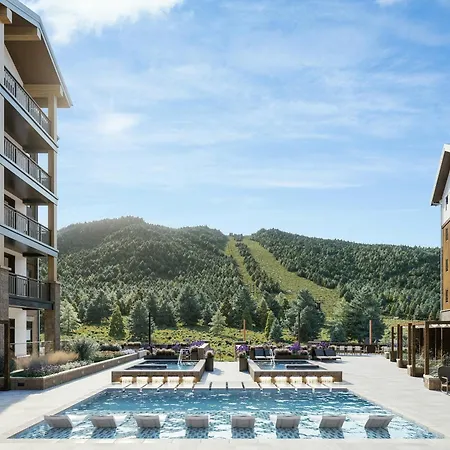 Kindred Resort, A Rockresort-2