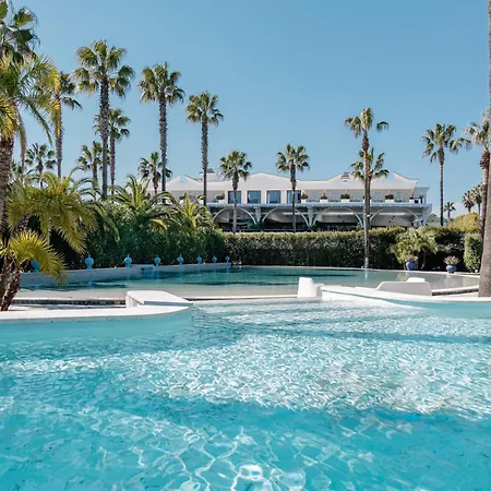 Savoy Hotel & Spa - Preferred Hotels & Resorts-2