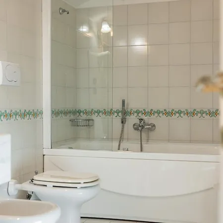 Sangiorgio Resort Hotel & Spa With Restaurant-2