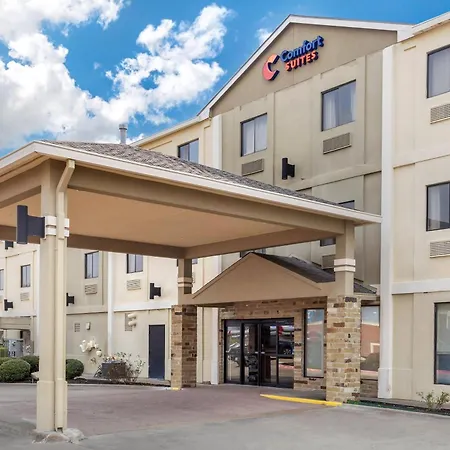 Comfort Suites Brenham-3