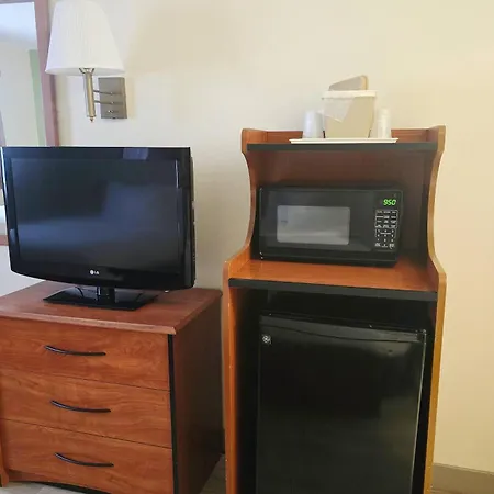 Quality Inn Durand I-69-3