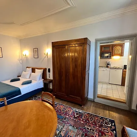 La Cour du Bailli Suites&Spa-3