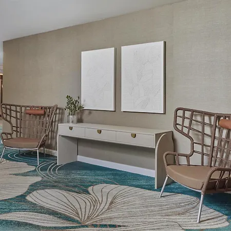 Hyatt Centric Delfina Santa Monica-3