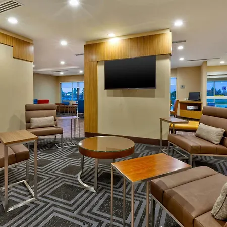 Towneplace Suites By Marriott Grand Rapids Airport Southeast-2