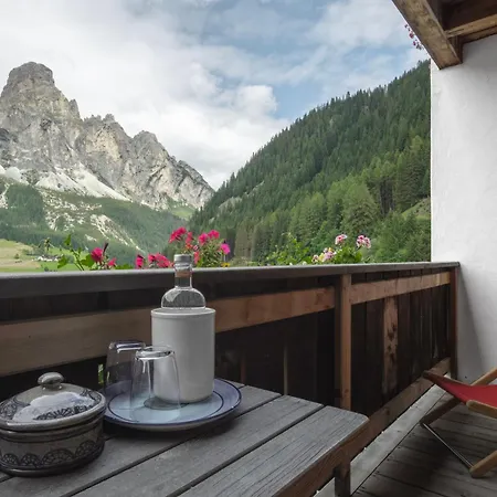Hotel La Perla: The Leading Hotels Of The World-3