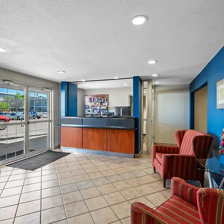 Rodeway Inn-3
