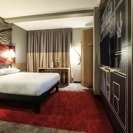 Ibis Niort Est Mendes France-2