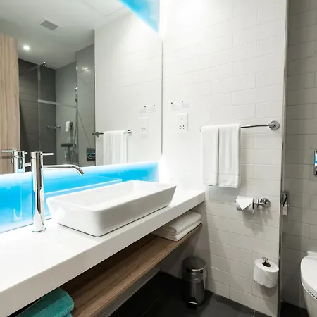Holiday Inn Express - Malta By Ihg-3