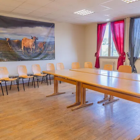 Residence Fleurs D'Aubrac-2