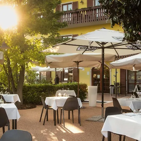 Hotel Romantic-3